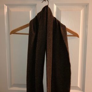 Polo scarf